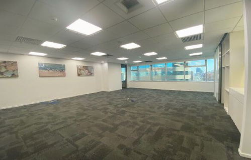 團結湖 國貿cbd 精裝辦公室 正對電梯 隨時可看出租 辦公樓租賃 北京我愛我家